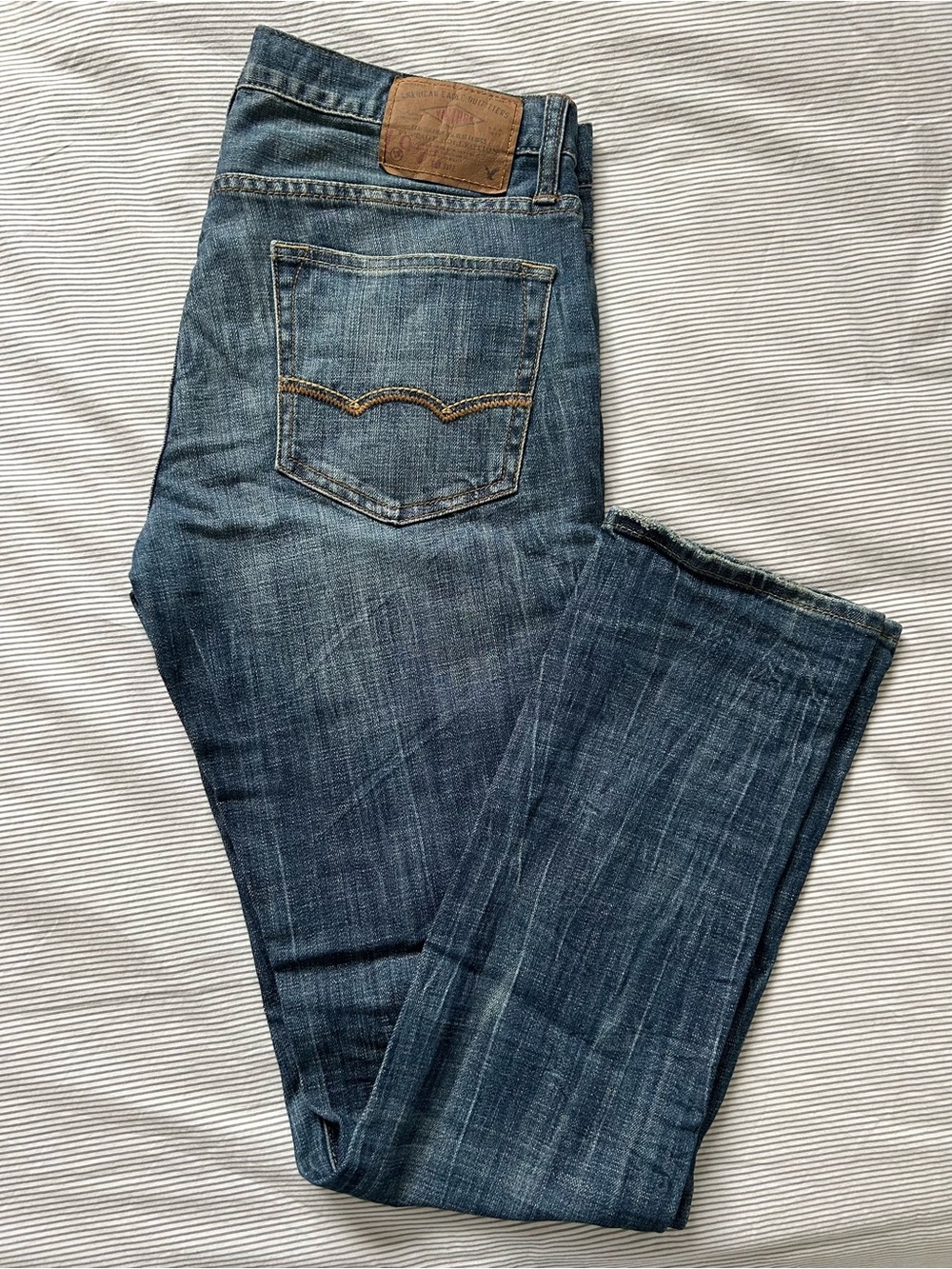 American Eagle Outfitters Men's Dark Blue Straight Jeans
